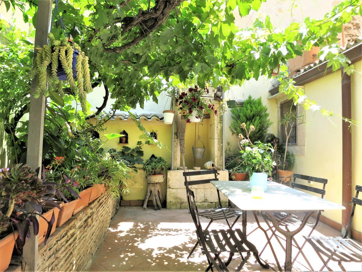 Apartamento La Casa Delle Fate Syracuse Exterior foto